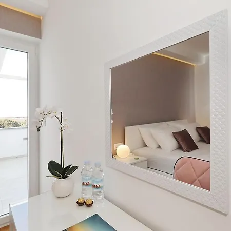 South 자톤